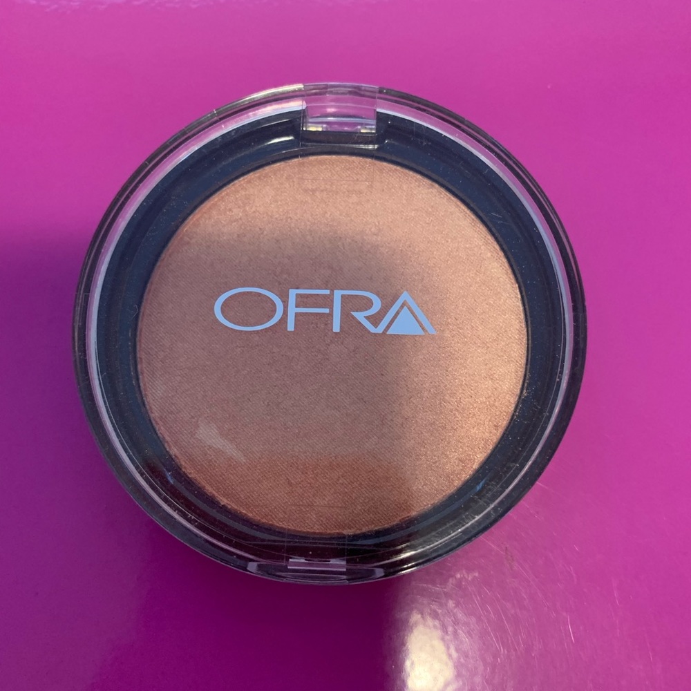 OFRA Bronzer in Warm Tan
